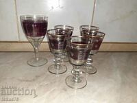 Лот чаши от червено стъкло
