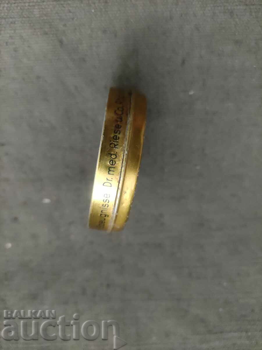 Auction box penaten creme Auction box penaten creme