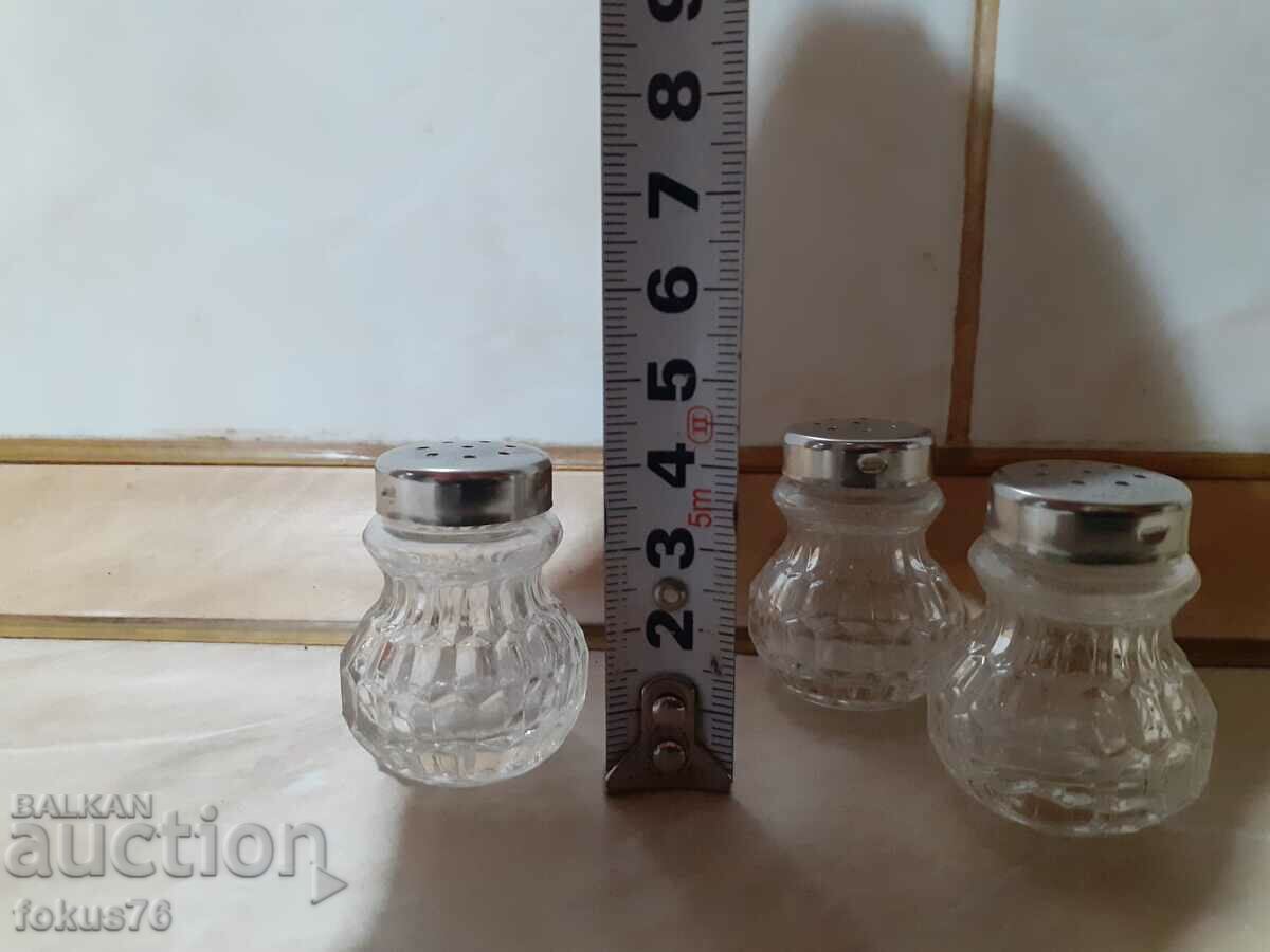 Set of small glass salt shakers 3 pcs. - 6 Set of small glass salt shakers 3 pcs. - 6