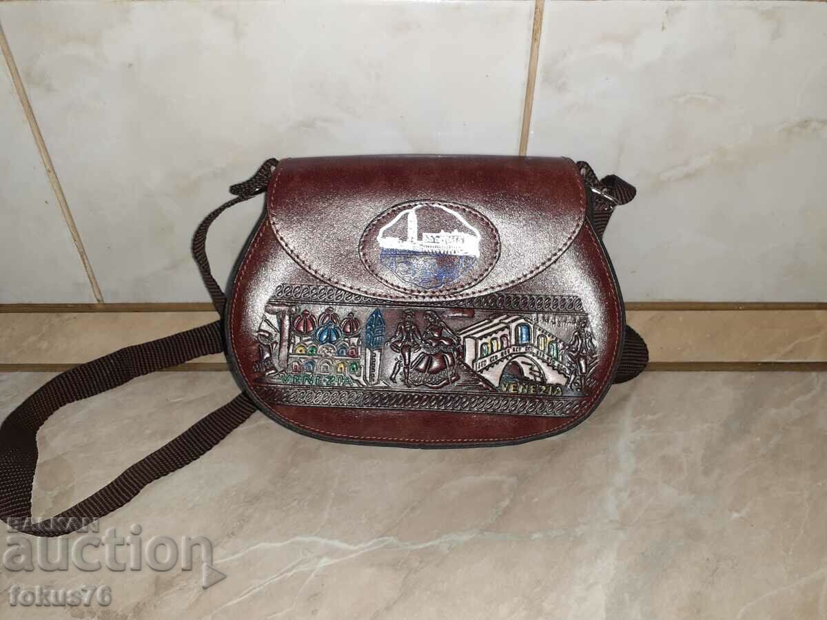 Auction Branded Italian Leather Bag - Brand New Auction Branded Italian Leather Bag - Brand New