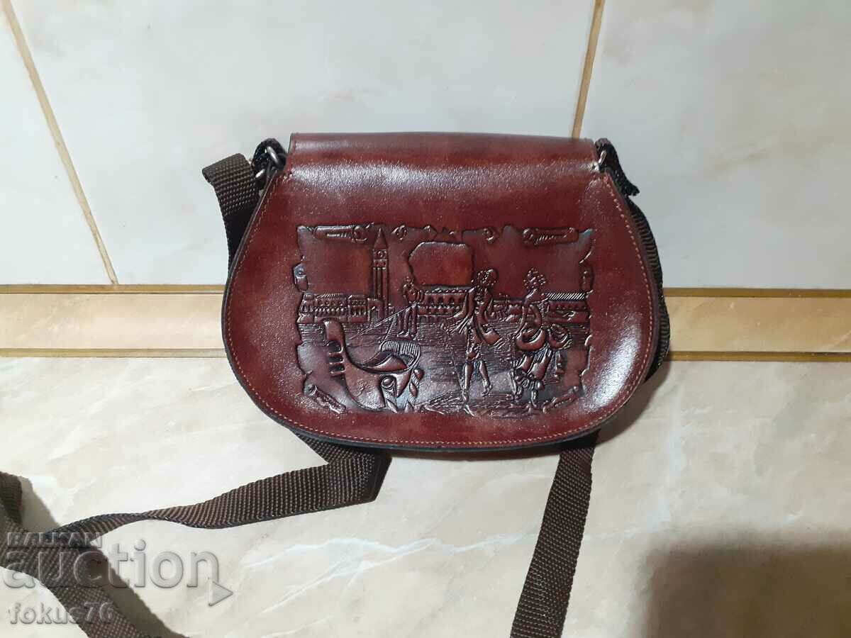 Delivery of Branded Italian Leather Bag - Brand New Delivery of Branded Italian Leather Bag - Brand New