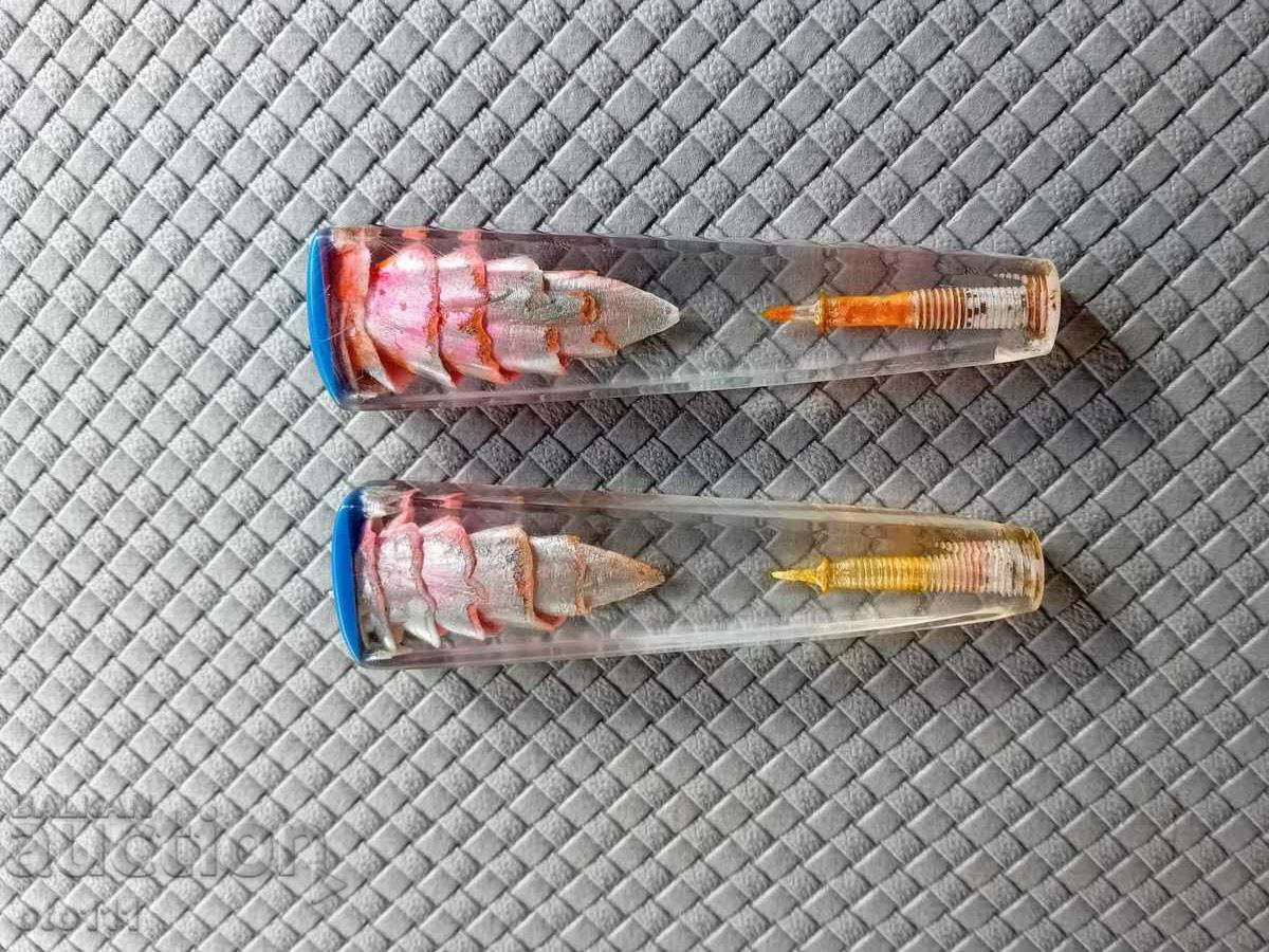 MINGE PÂRGIA RETRO PENTRU INDICATORI SAU ALTELE - 2 buc cu preț 40.00 BGN | € 20.45