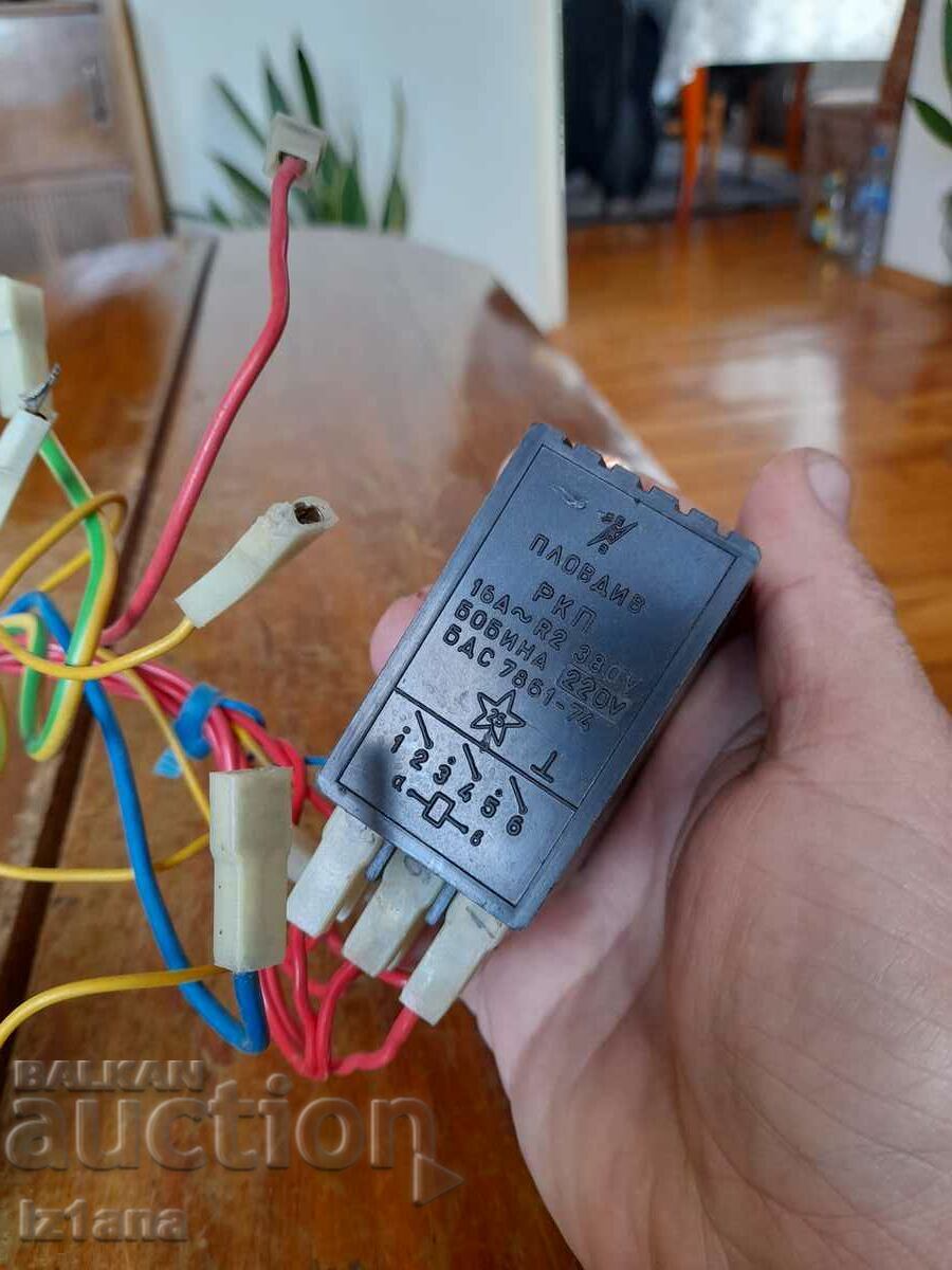 Electrical installation for Accumulator stove, RKP relay with price 65.00 BGN | € 33.23 Electrical installation for Accumulator stove, RKP relay with price 65.00 BGN | € 33.23