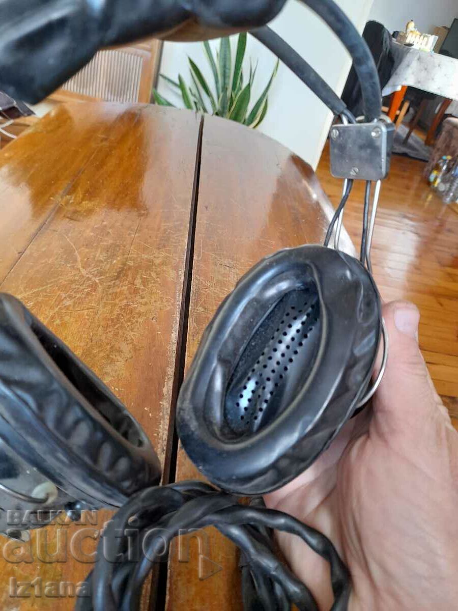 Old GSSH-A-18 headphones with price 45.00 BGN | € 23.01