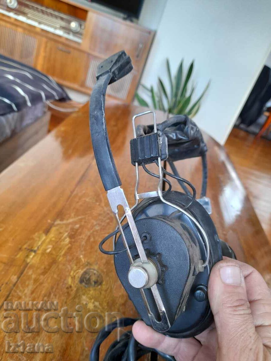 Delivery of Old GSSH-A-18 headphones