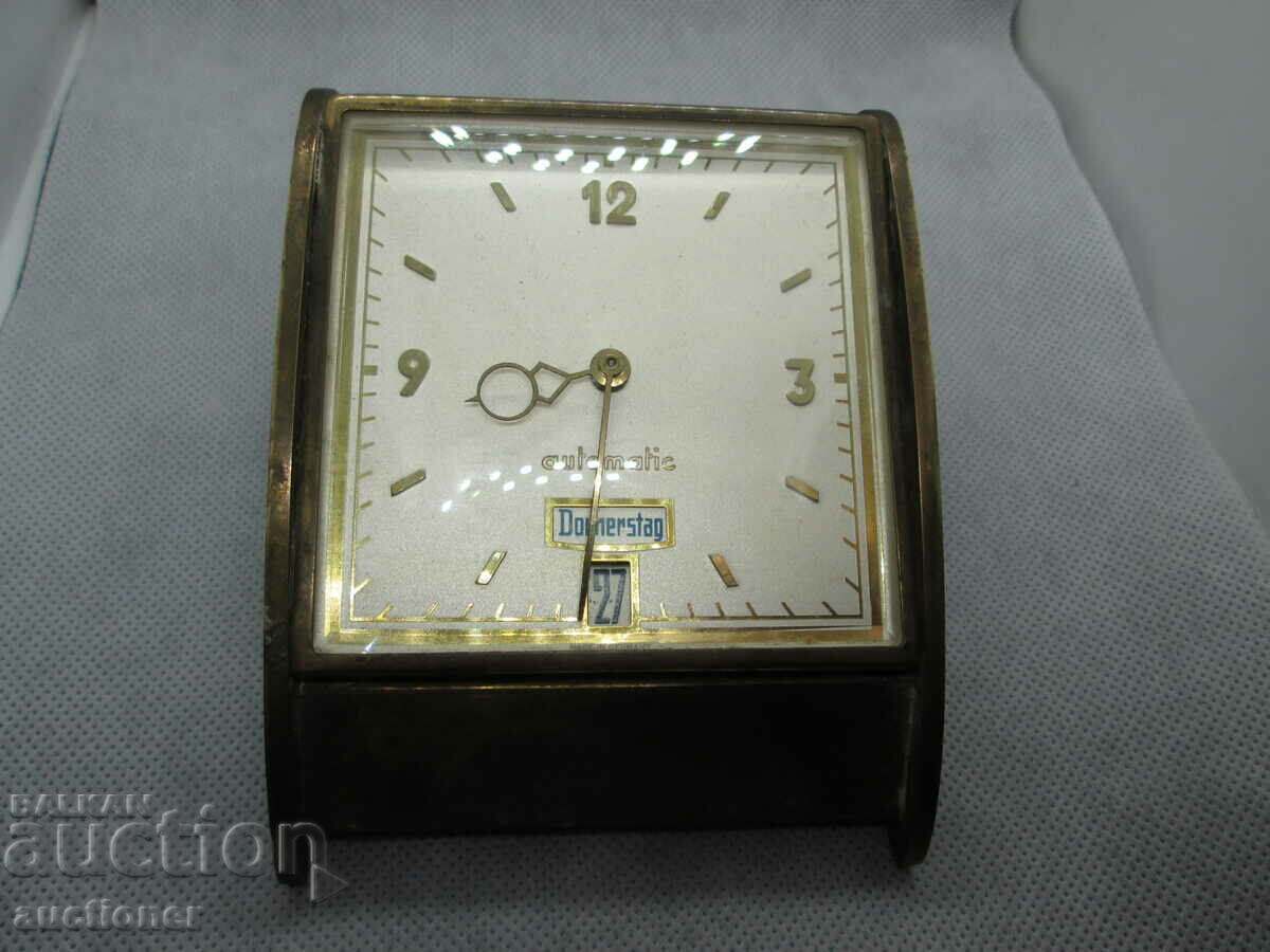 AUTOMATIC ALARM CLOCK, VINTAGE CALENDAR CLOCK with price 300.00 BGN | € 153.39 AUTOMATIC ALARM CLOCK, VINTAGE CALENDAR CLOCK with price 300.00 BGN | € 153.39