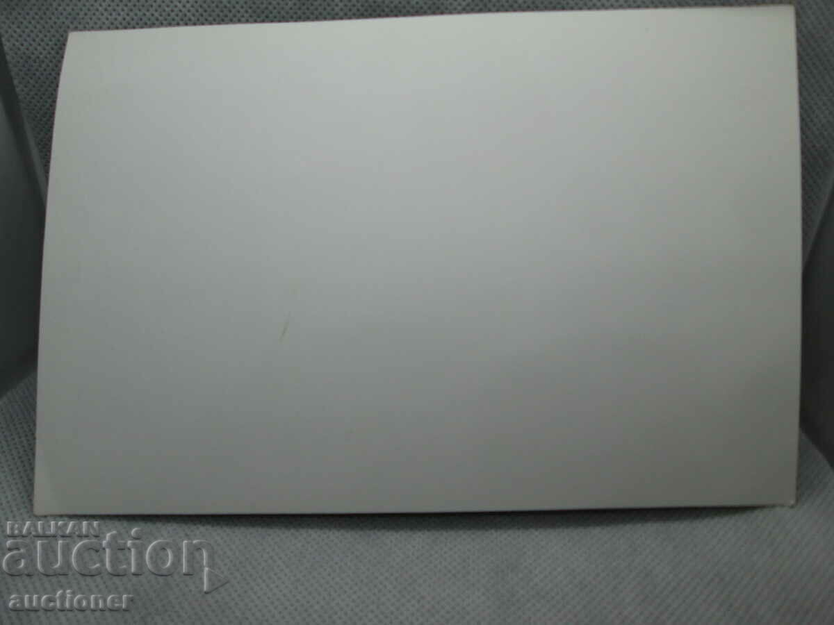 Delivery of RARE PHOTO OF ASSEMBLY LINE AT LADA-3 FACTORY Delivery of RARE PHOTO OF ASSEMBLY LINE AT LADA-3 FACTORY