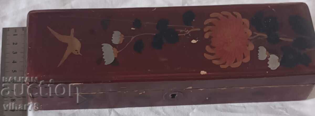 Delivery of Rare old box Delivery of Rare old box