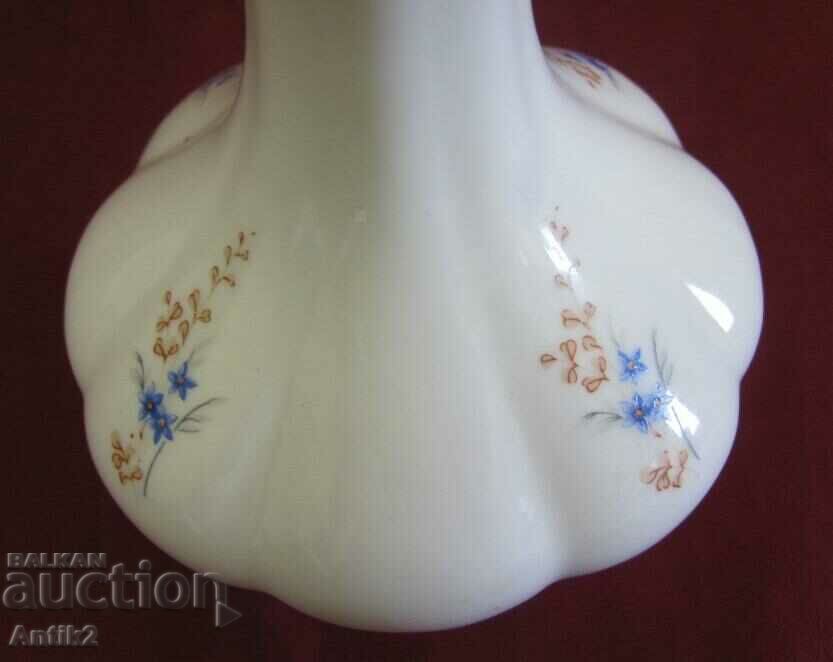 Δημοπρασία Βάζο από πορσελάνη Vintich με σήμανση Δημοπρασία Βάζο από πορσελάνη Vintich με σήμανση