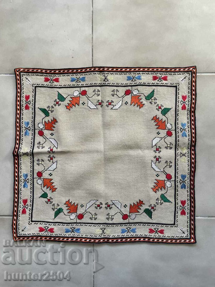 Покривка,каре-36/38 см