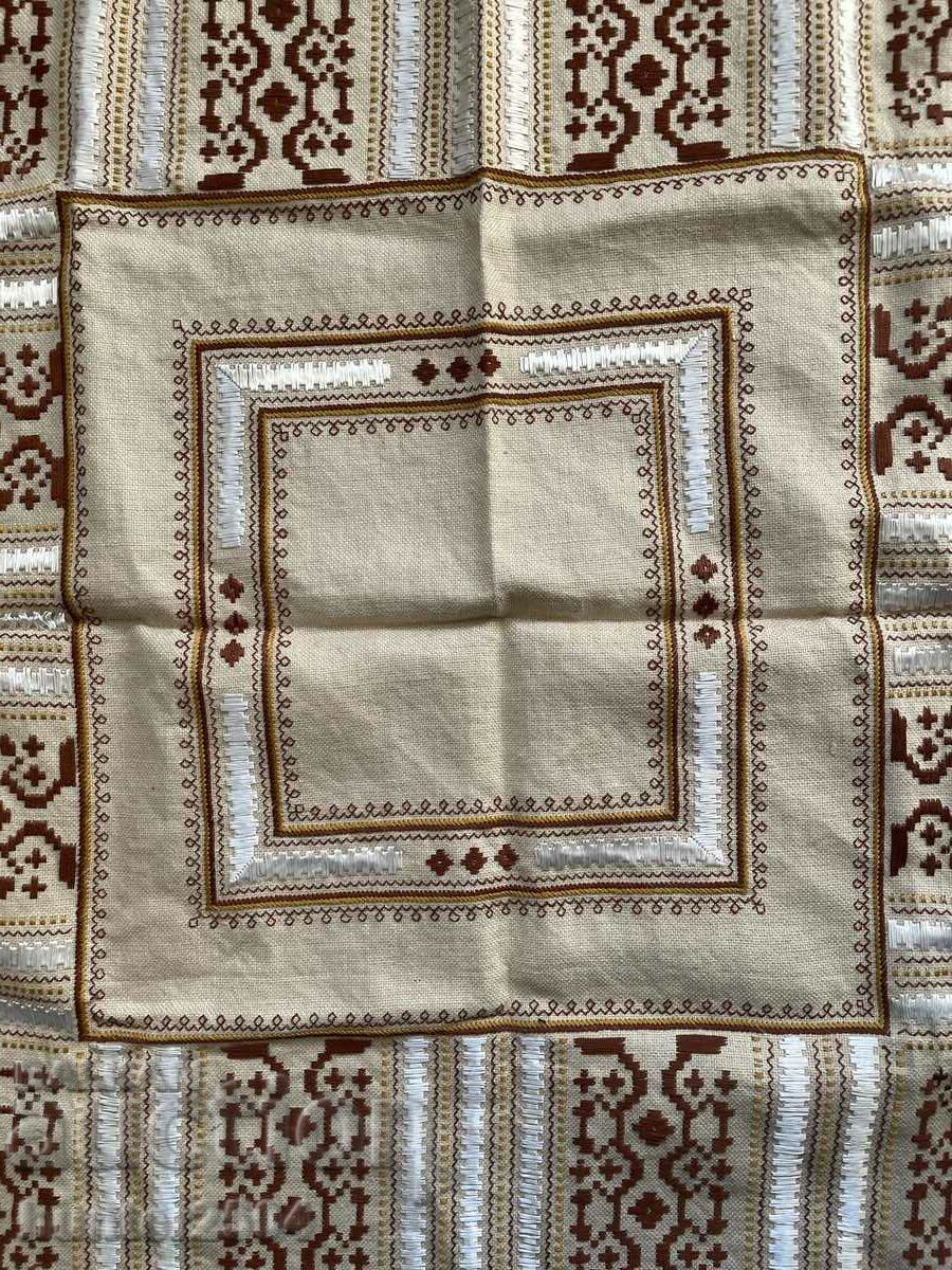 Auction  Bedspread, square - 70/75 cm