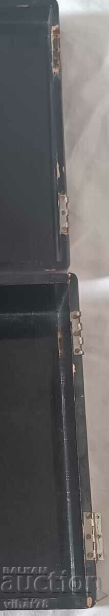 Rare old box - 6