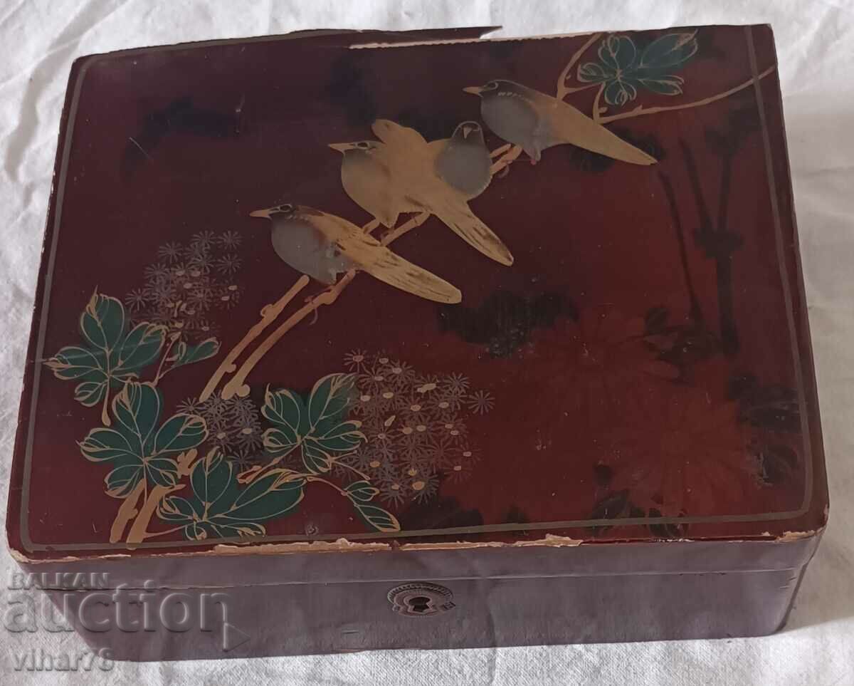 Delivery of Rare old box Delivery of Rare old box