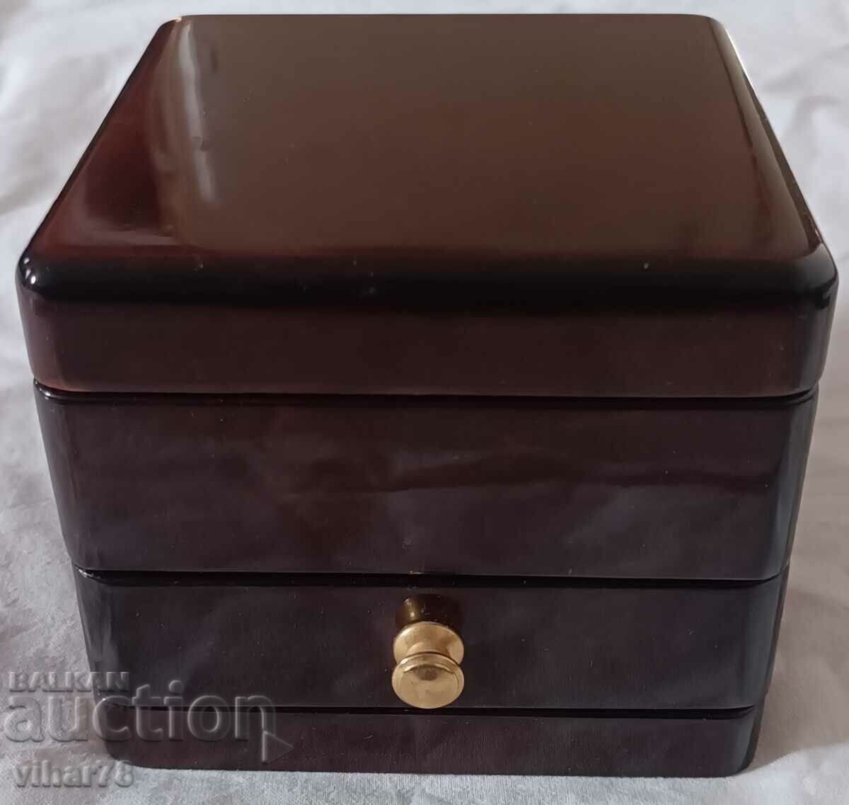 Jewelry Box with price 37.99 BGN | € 19.42