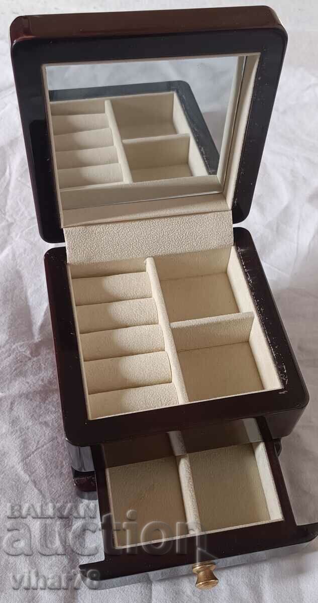 Jewelry Box - 5