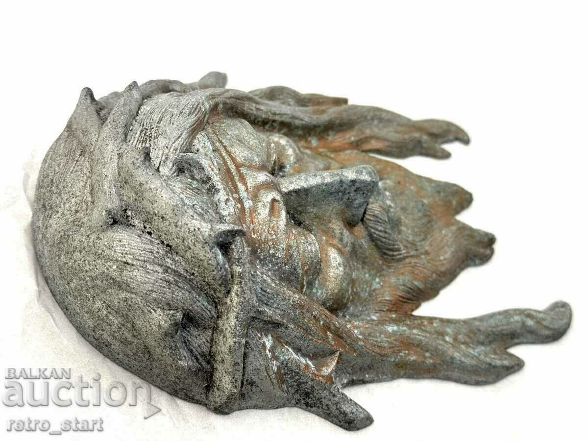 Jesus Christ the Savior with price 33.00 BGN | € 16.87 Jesus Christ the Savior with price 33.00 BGN | € 16.87