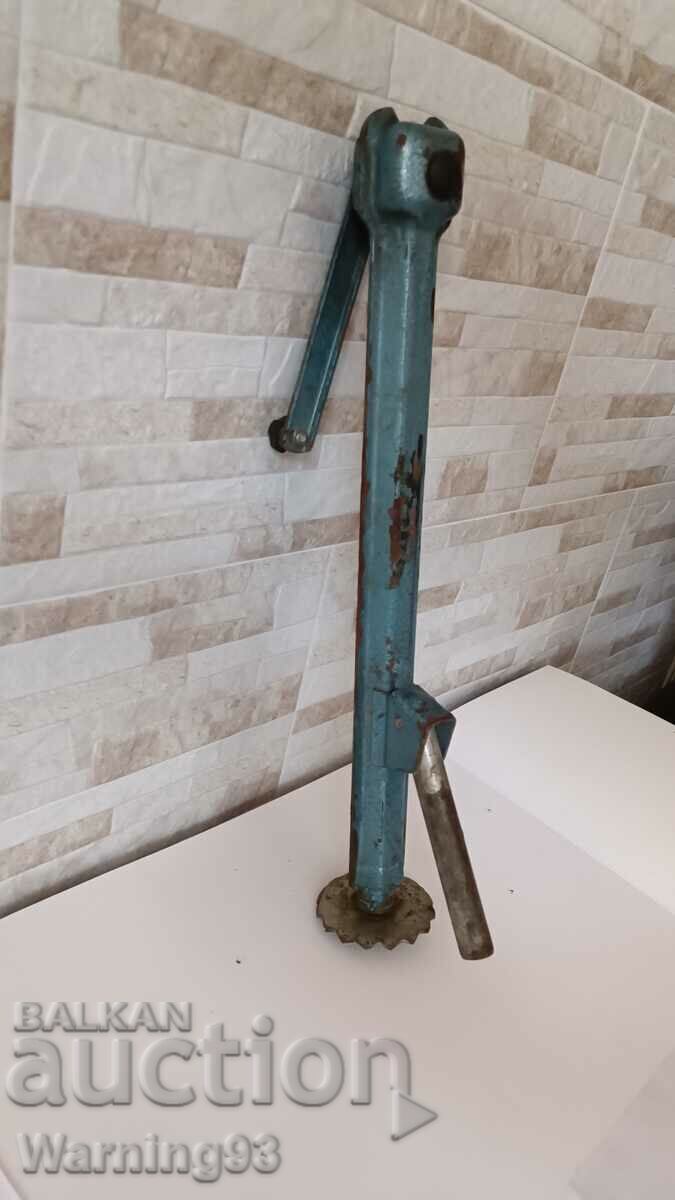 Оригинален крик за Шкода / Skoda 1000MB - 100S - 105 - 120 - 7