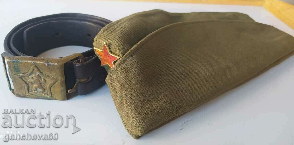 Soldier's cap, pilot and belt-signs, five-pointer