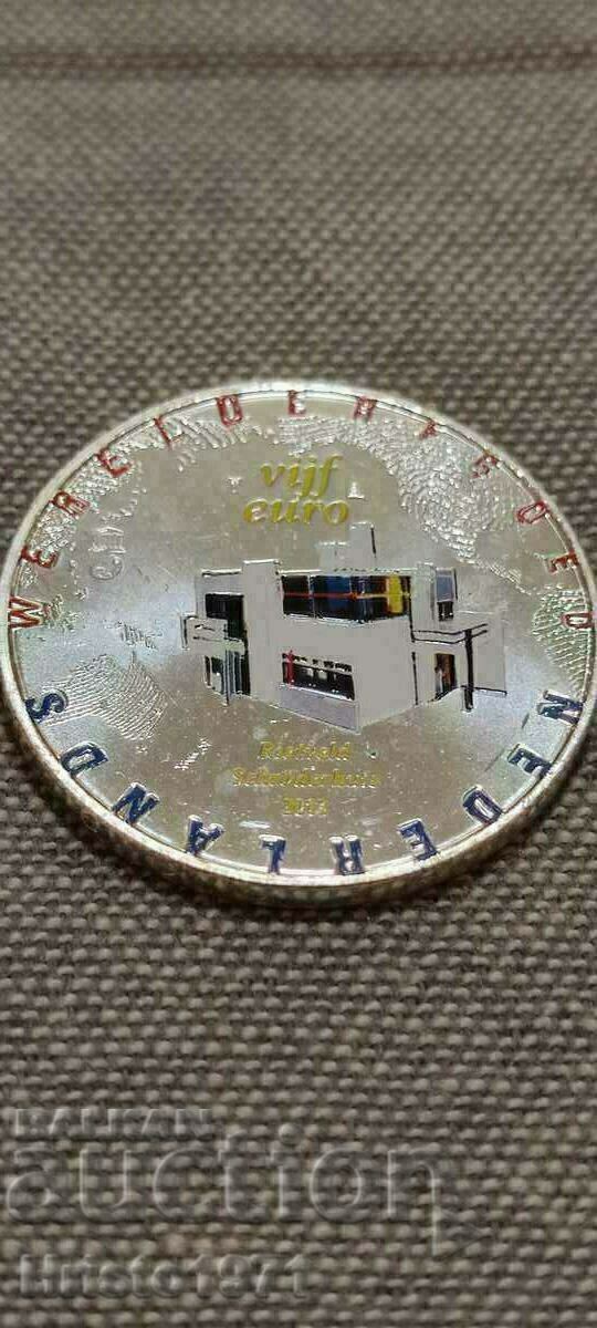 5 euro 2013