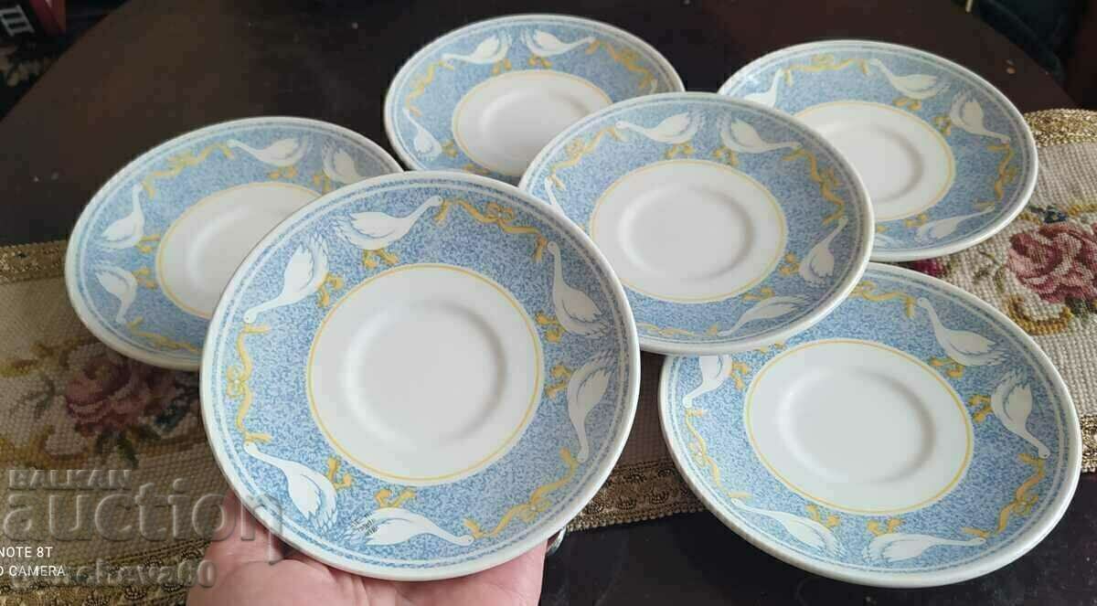 Ένα όμορφο σετ από vintage αγγλικά πιάτα Τσόρτσιλ - 5