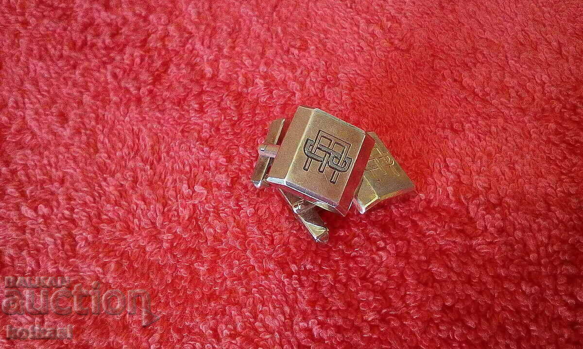 Old silver 835 Gilt markings with price 85.50 BGN | € 43.72 Old silver 835 Gilt markings with price 85.50 BGN | € 43.72