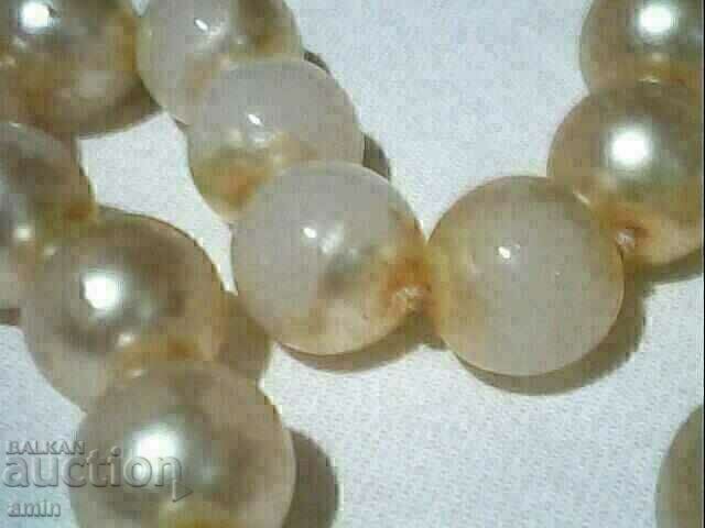 Delivery of very beautiful old 22pcs natural pearls 10mm