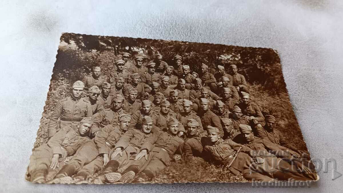 Снимка Офицери и войници 1941