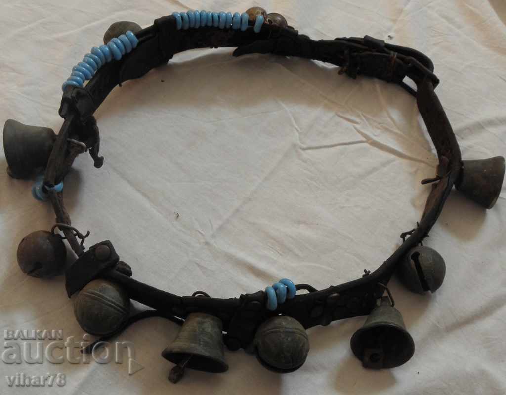 Clopote din bronz cu clopote pentru o trăsură trasă de cai