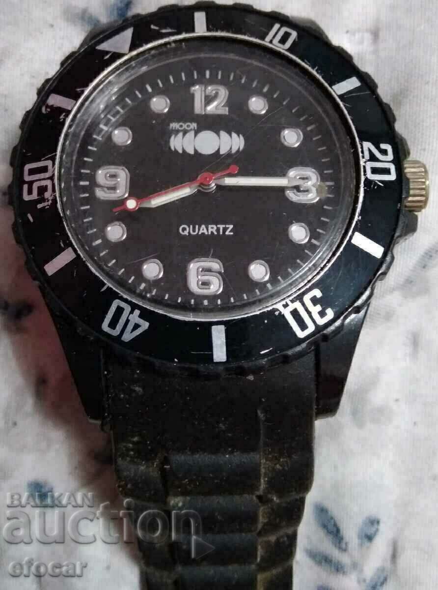 Auction MOON watch Auction MOON watch