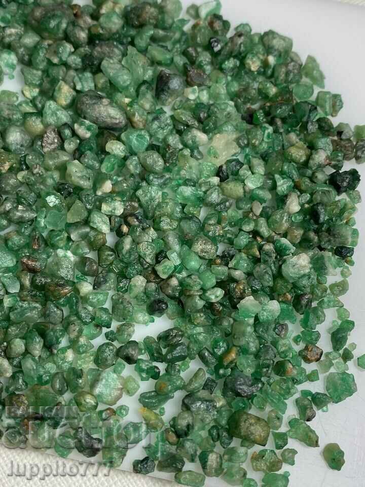 Auction natural emerald beryl emerald lot 50 grams 100 pieces+ Auction natural emerald beryl emerald lot 50 grams 100 pieces+