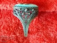 Inel vechi filigran porțelan