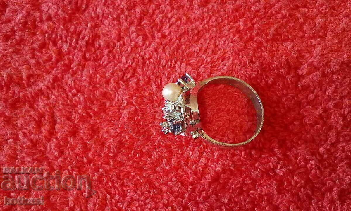 Old silver 925 ring semi-precious stone marking pearl with price 95.50 BGN | € 48.83 Old silver 925 ring semi-precious stone marking pearl with price 95.50 BGN | € 48.83