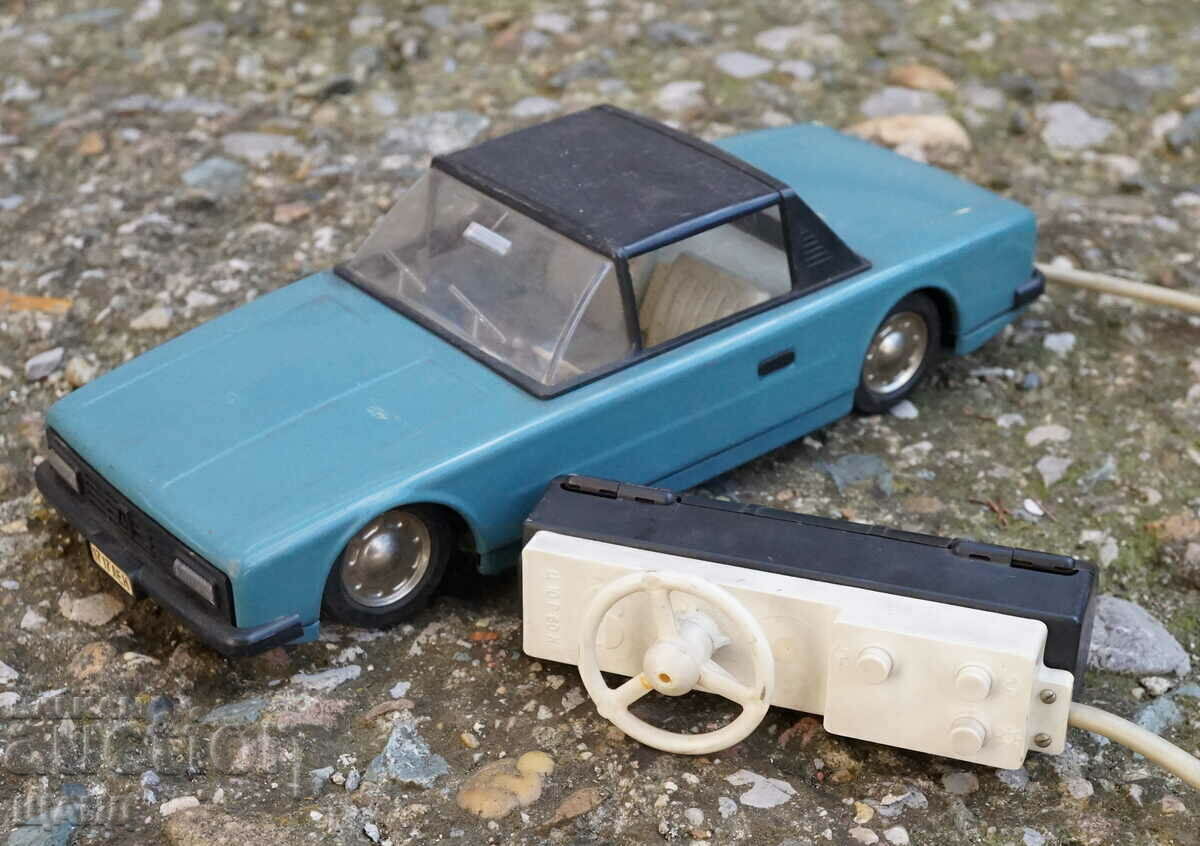 Vechi model rusesc din metal de jucărie mașină LADA Zhigula baterii