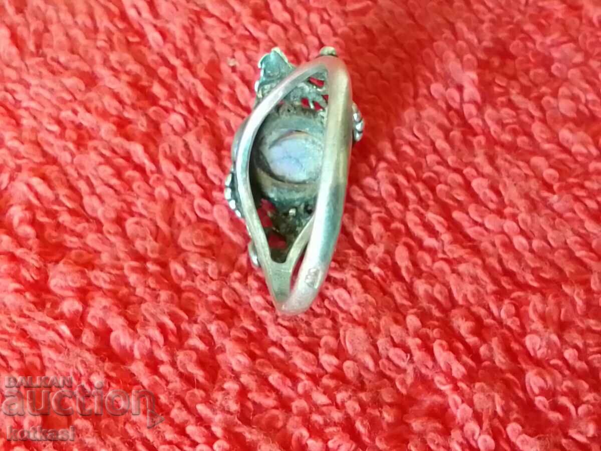 Παράδοση Παλιό δαχτυλίδι από ημιπολύτιμες πέτρες 925 Παράδοση Παλιό δαχτυλίδι από ημιπολύτιμες πέτρες 925