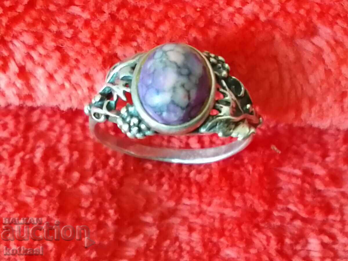 Παλιό δαχτυλίδι από ημιπολύτιμες πέτρες 925