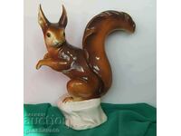 VINTAGE RED SQUIRREL