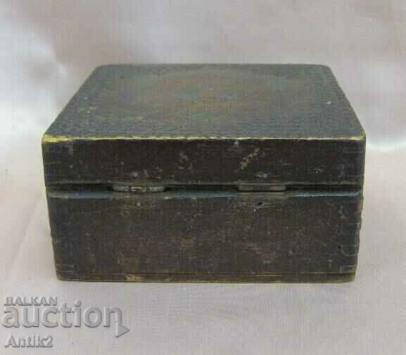 19th Century Small Wooden Box - 6 19th Century Small Wooden Box - 6