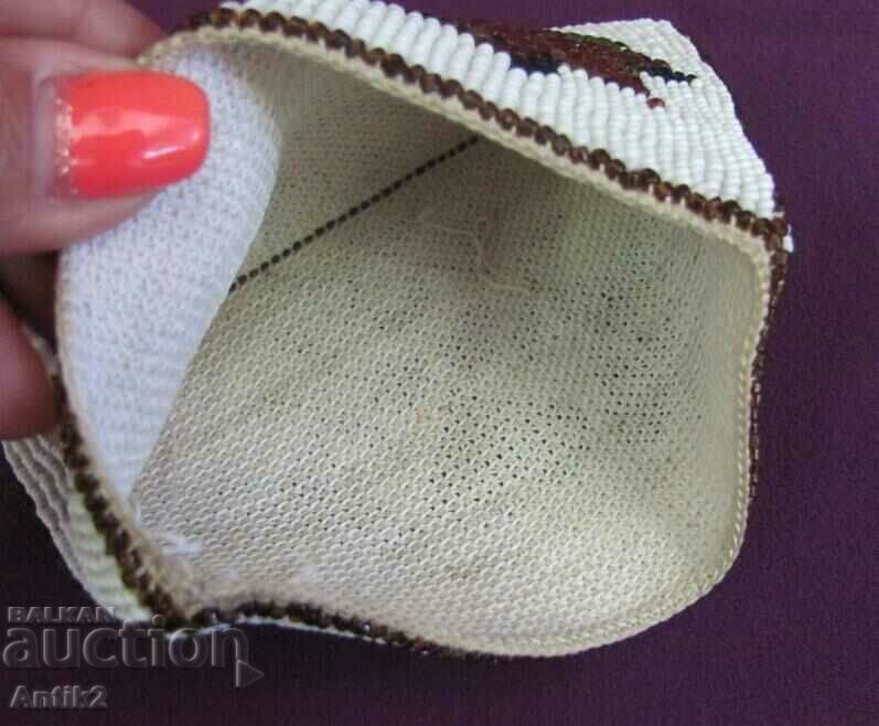 Auction 19th Century Handmade Beaded Women's Purse Auction 19th Century Handmade Beaded Women's Purse