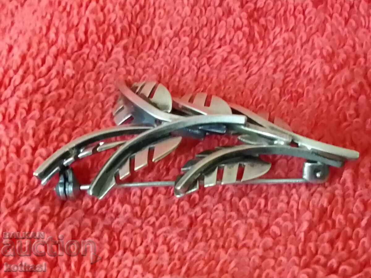 Semne de broșă din argint masiv vechi 835 - 5 Semne de broșă din argint masiv vechi 835 - 5
