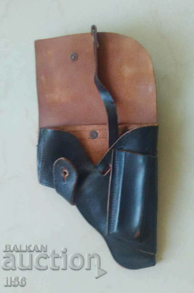 Аукцион Кобур за пистолет - чер, кожен Аукцион Кобур за пистолет - чер, кожен