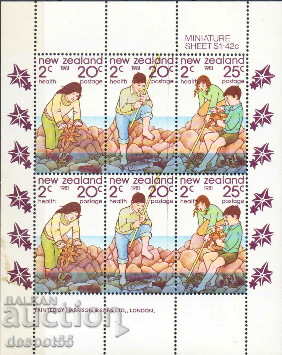 1981 New Zealand. Health stamps- Children playing by the sea