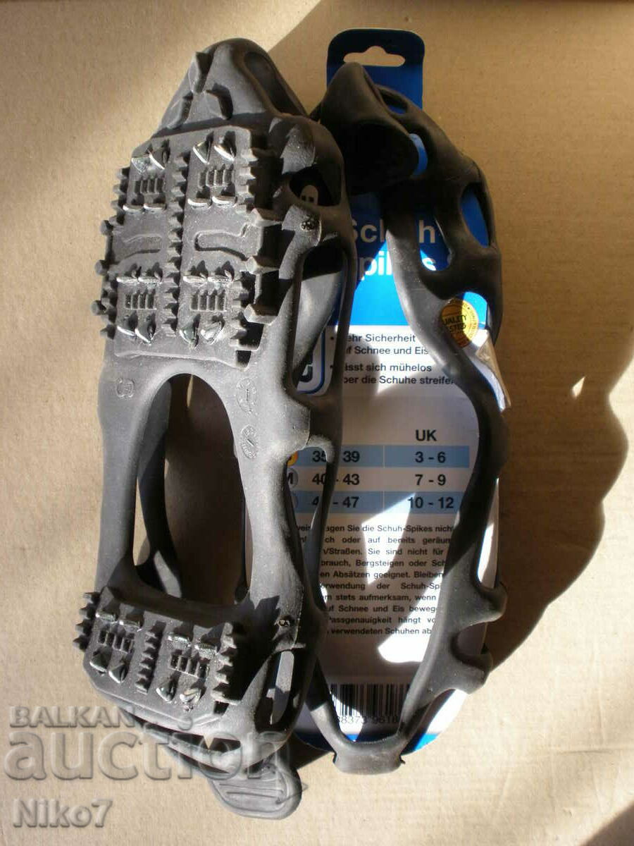 Παράδοση Νέα icehoes, χιονοπέδιλα με αιχμές.