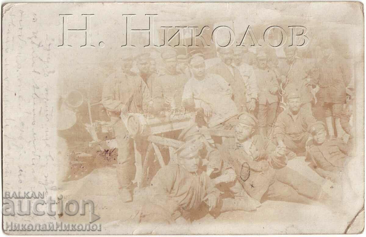 1916 СТАРА СНИМКА ПСВ ВОЕННИ НА ФРОНТА ЦЕНЗУРА ПЕЧАТ Г641