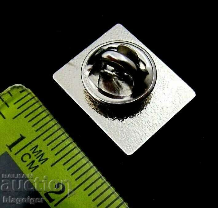 Auction SLOVENIA-OLYMPIC TEAM-OLYMPIC BADGE-BEIJING 2008 Auction SLOVENIA-OLYMPIC TEAM-OLYMPIC BADGE-BEIJING 2008