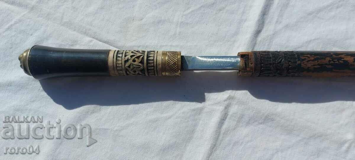 UN BASTON - 6