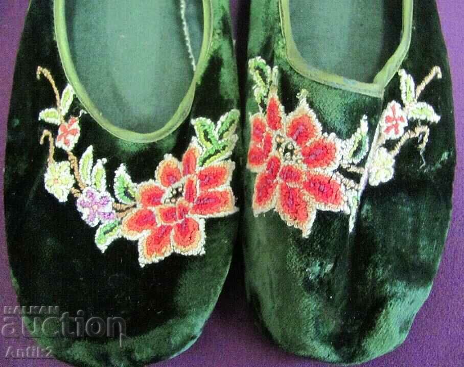 Χειροποίητα γυναικεία παπούτσια τύπου Μπαλαρίνας 19th Century με τιμή 125.00 BGN | € 63.91