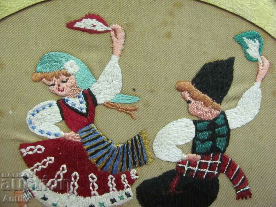 Vintich Hand Sewn Tapestry Folk Motifs - 5 Vintich Hand Sewn Tapestry Folk Motifs - 5