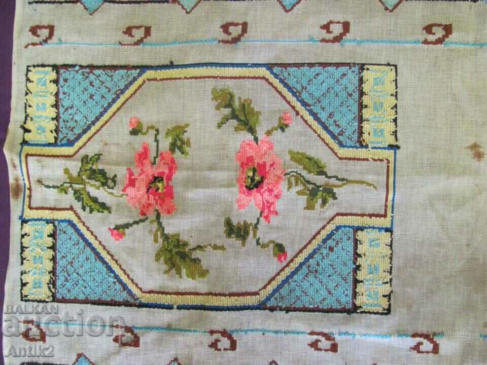 19th Century Hand Embroidered Bedspread, Check - 6