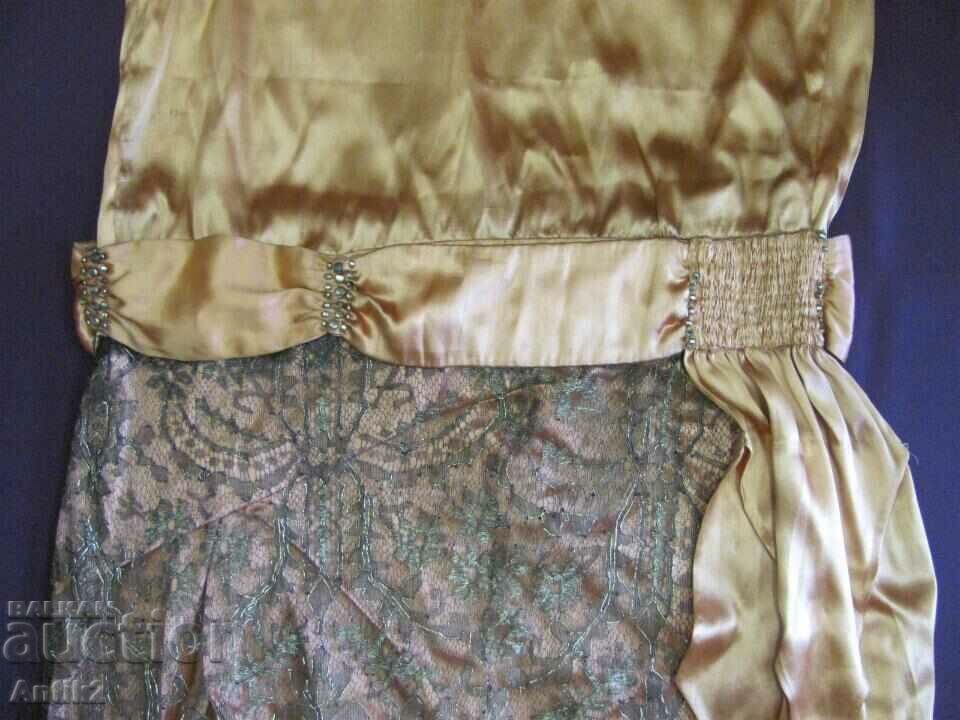 Delivery of 30's Original Women's Satin and Lace Dress Delivery of 30's Original Women's Satin and Lace Dress