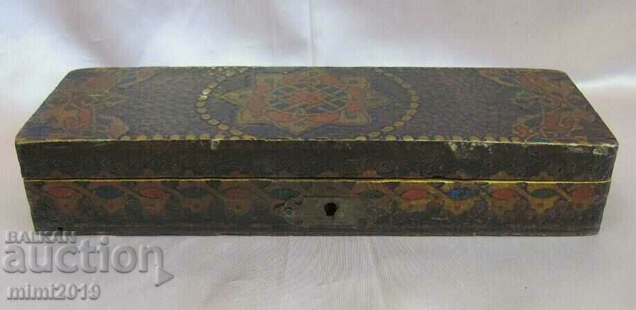 Ξύλινο κουτί του 19ου αιώνα για μολύβια και στυλό με τιμή 60.00 BGN | € 30.68